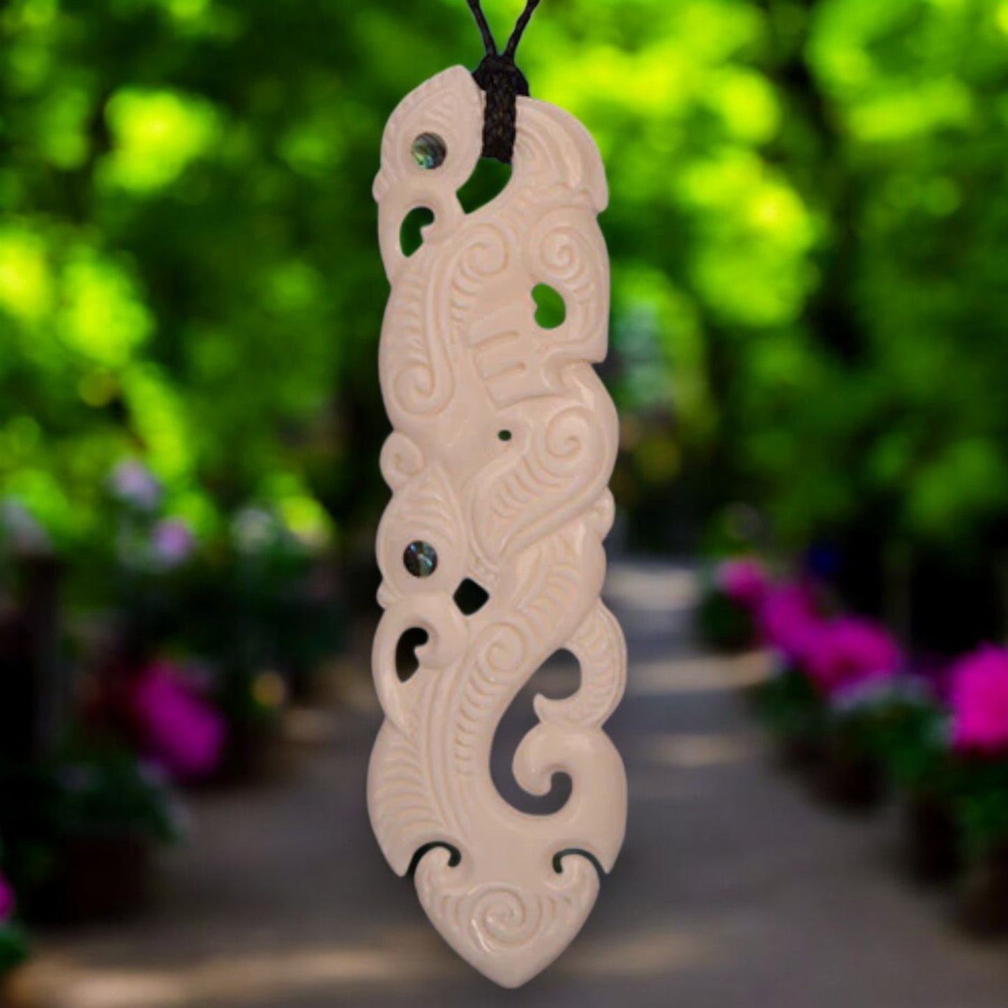 bone_XL_manaia_pendant - XMT Creations