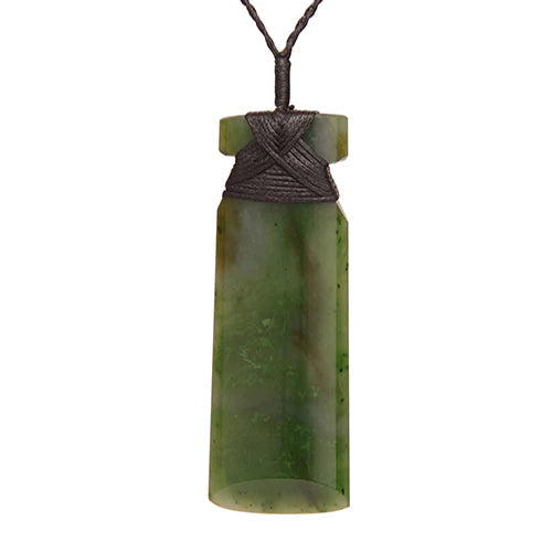 Pounamu Bound Toki Pendant - XMT Creations